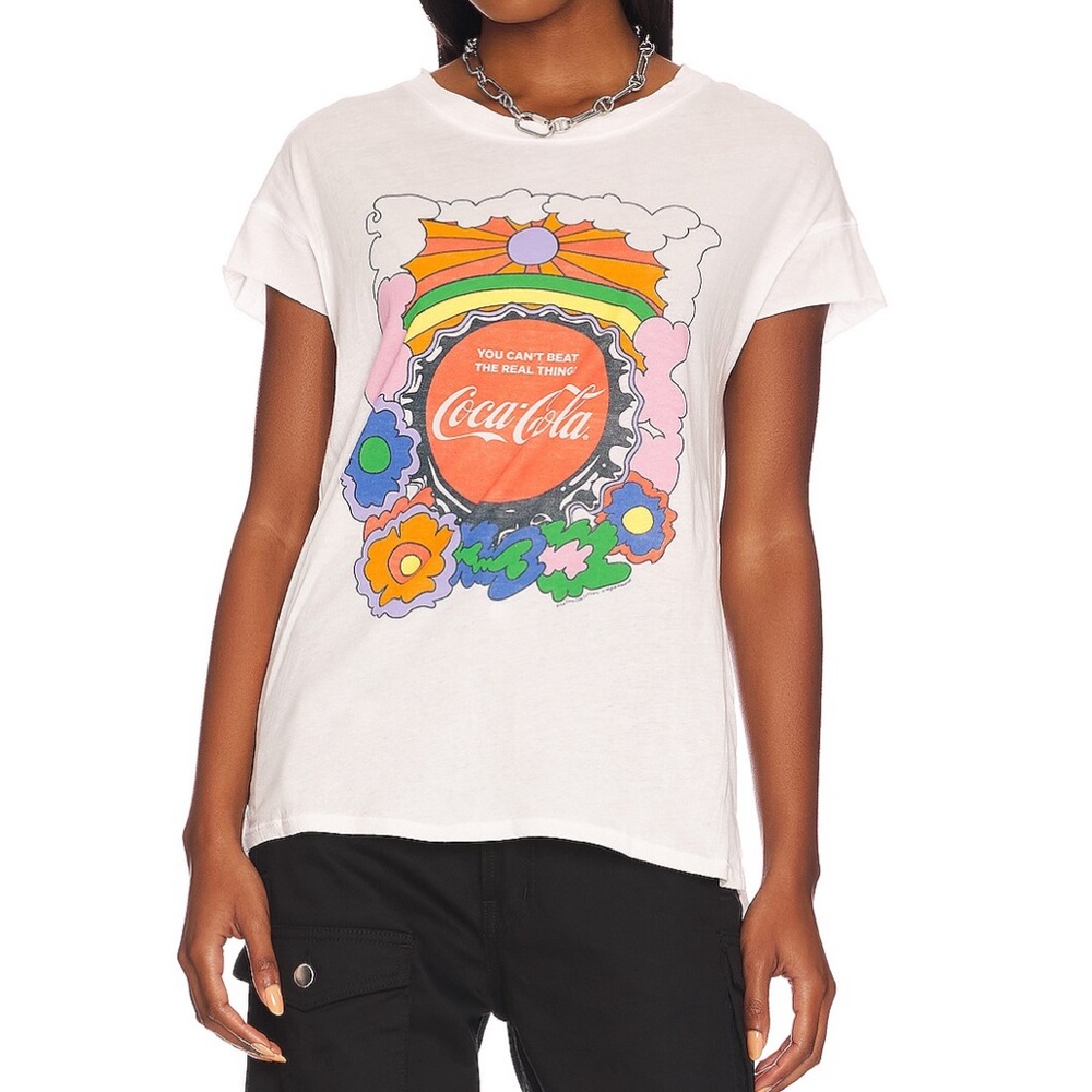 Junk Food Vintage Coca Cola Flowers Graphic Tshirt